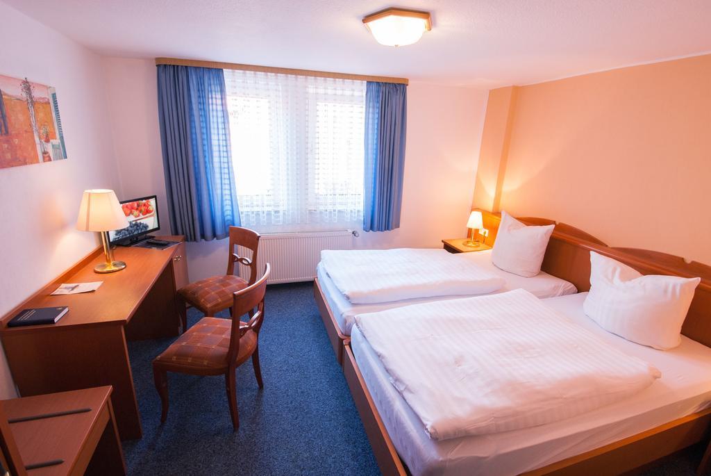 Gasthaus Hotel Pfeifferling Wolfhagen Eksteriør billede